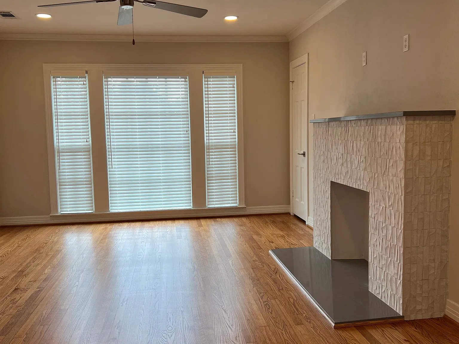 2 bed, 1600 sqft, $3,400 — Photo 4