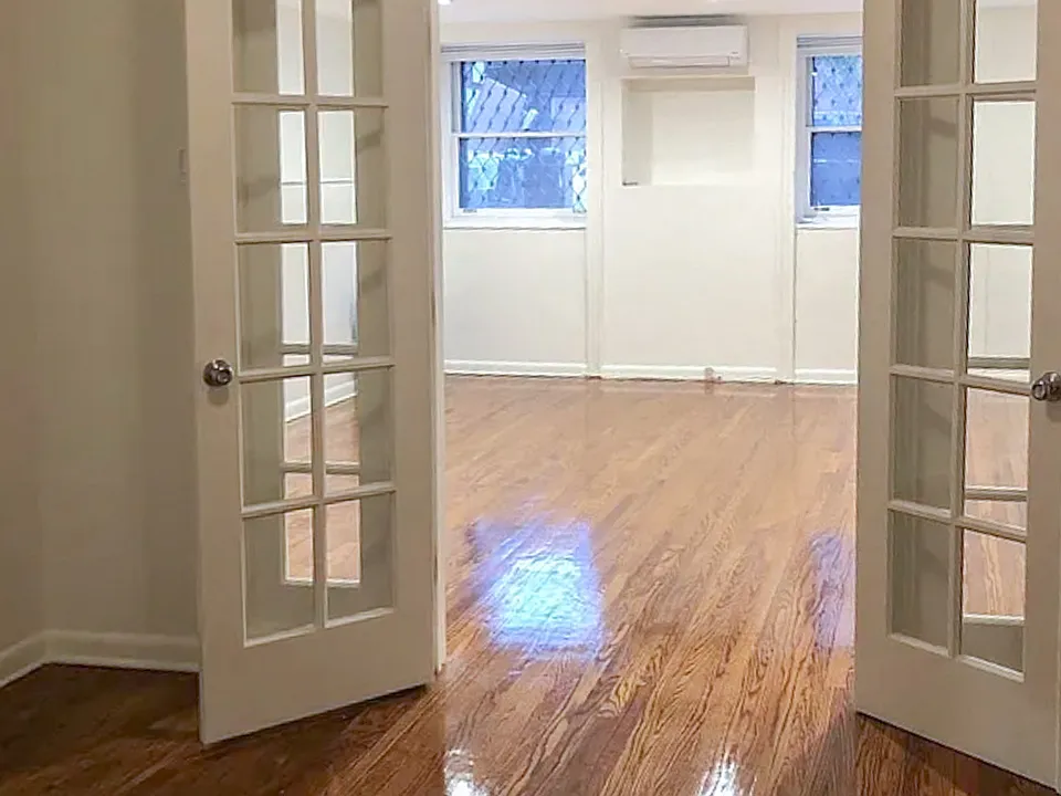 116 Pacific St #1