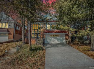 21647 Sawyer Avenue, Queens Village, NY 11427