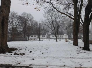 313 S Prospect St, Maquoketa, IA 52060