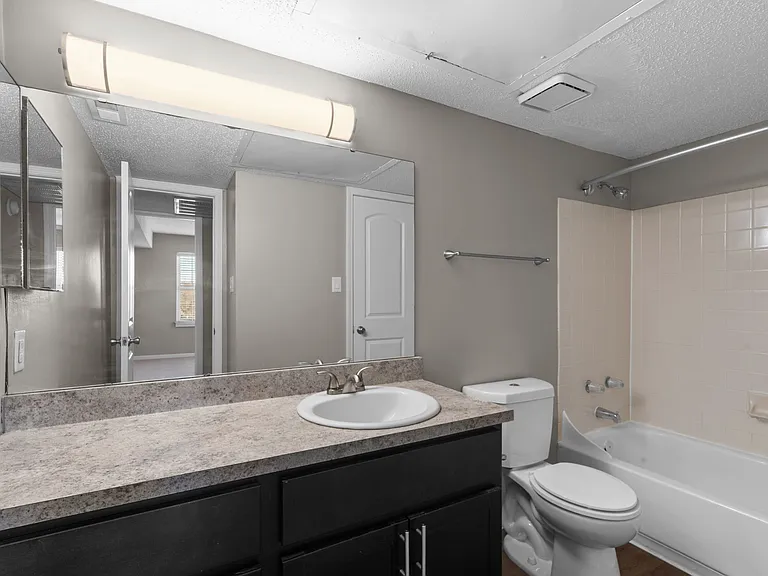 Willowbend — Photo 115