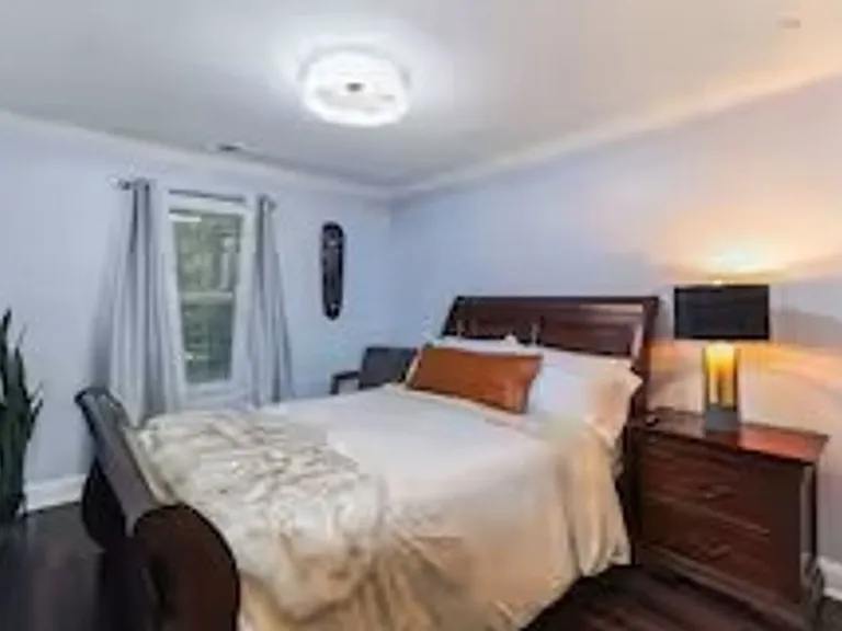 1547 Paxton Dr SW — Photo 24