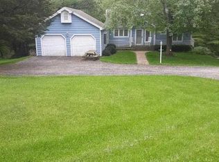 3A66 General Lee Ct, Apple River, IL 61001