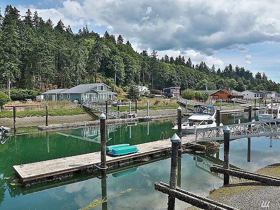 3rd image of 3679 Steelhead Dr