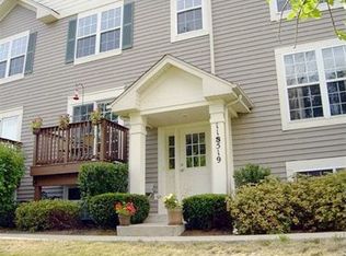 11S519 Rachael Ct, Willowbrook, IL 60527