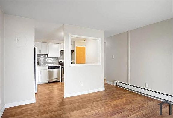 1st image of 1306 S Parker Rd APT 368