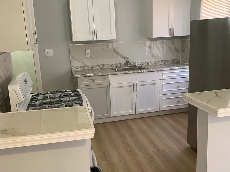 3764 W Euclid St #2 — Photo 7