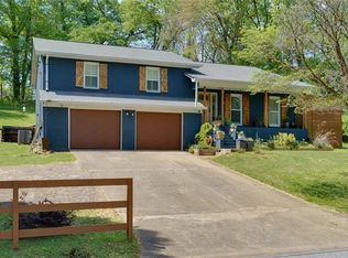 2673 Rainbow Forest Dr, Decatur, GA 30034