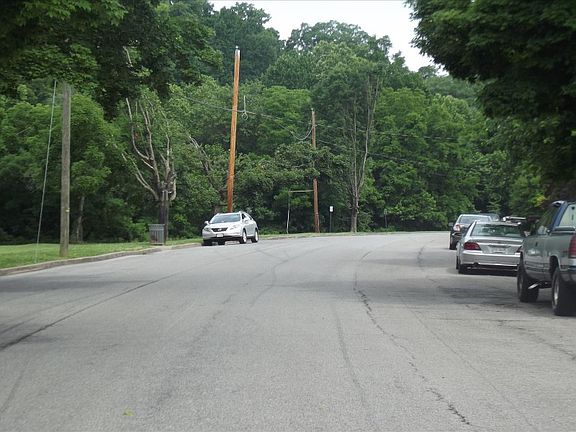 4th image of 615 Westside Blvd NW