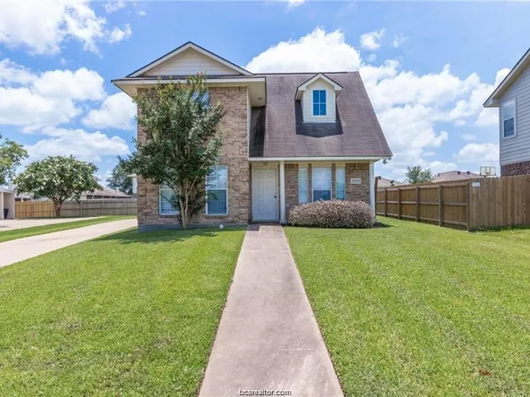 2435 Pintail Loop, College Station, TX 77845