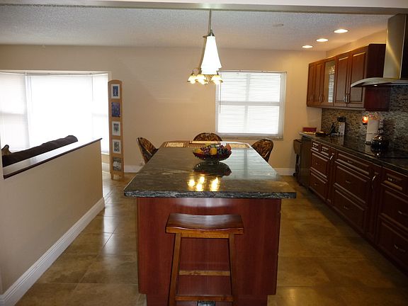 4th image of 2111 NW 95th Ave