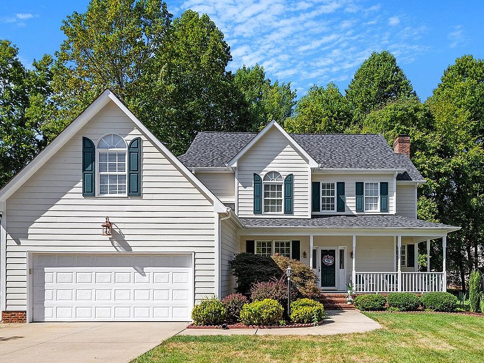 1st image of 303 Hill Ln
