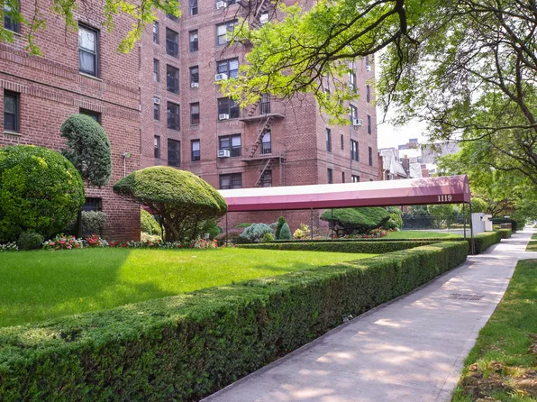 1119 Ocean Parkway 1O image 3 of 26