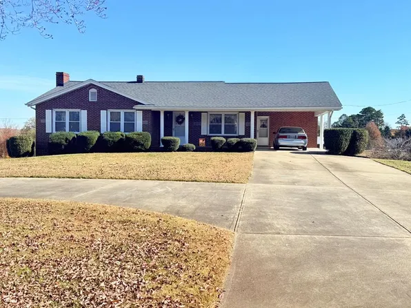 1265 Ringgold Rd, Ringgold, VA 24586