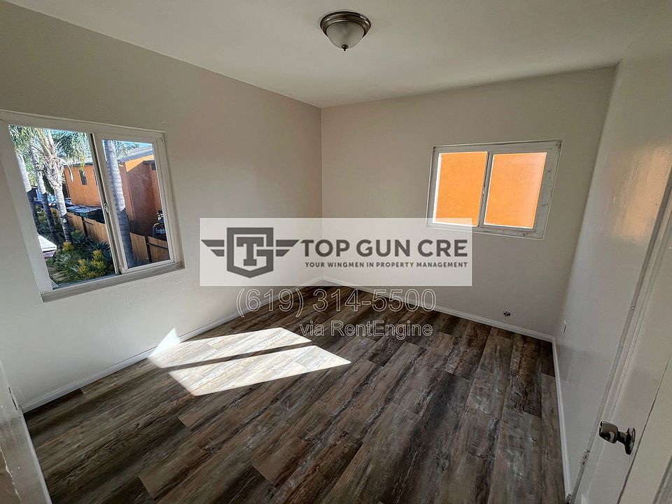 1st image of 4050 42nd St