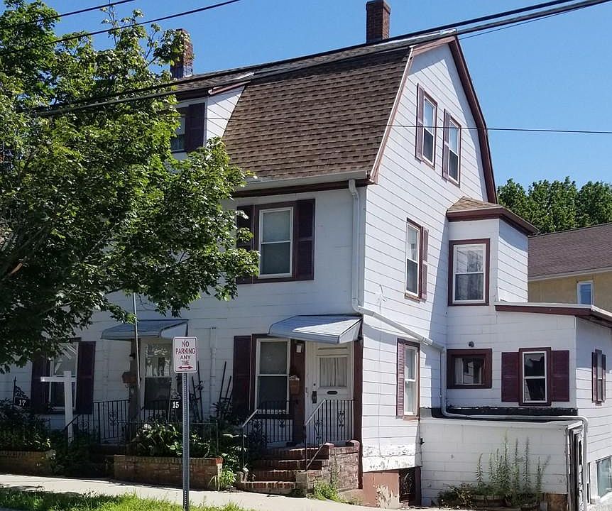 1st image of 15-17 E Emerson St