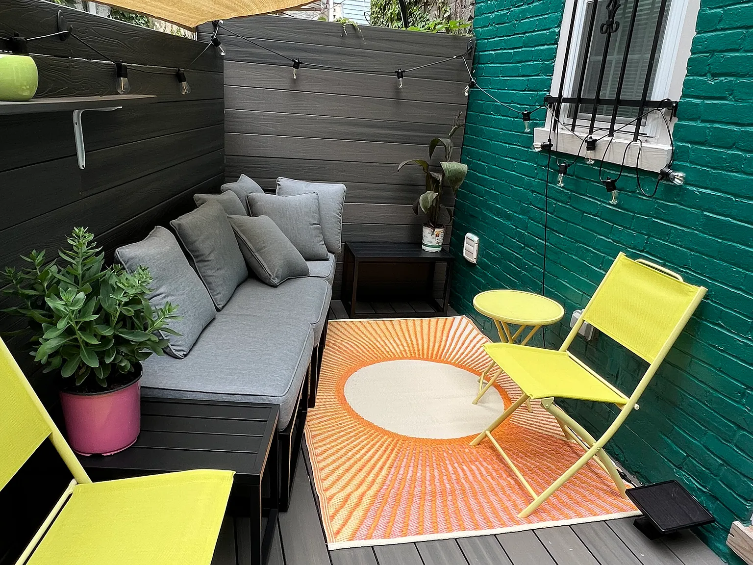 982 Florida Ave NW — Photo 2