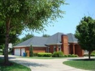206 Somerset St, Bentonville, AR 72712