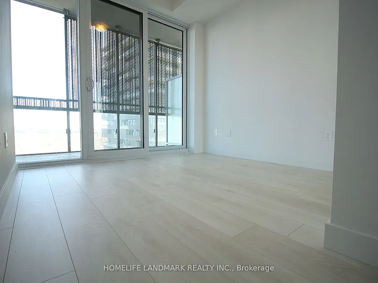 8 Eglinton Ave E #2405 — Photo 4