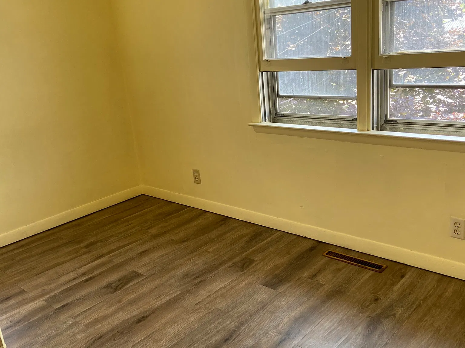 3 bed, $1,650 — Photo 3