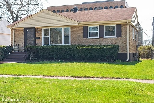 1st image of 2133 Chase Ave