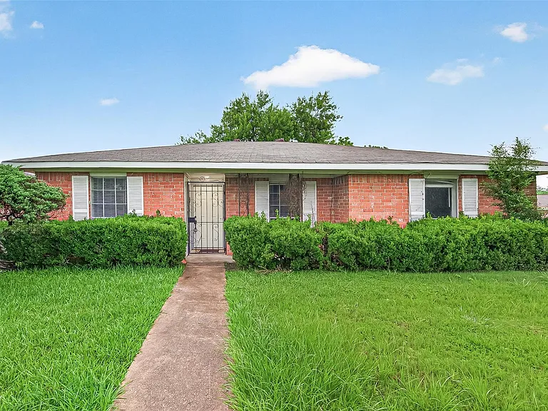 3102 Knotty Oaks Trl — Photo 2