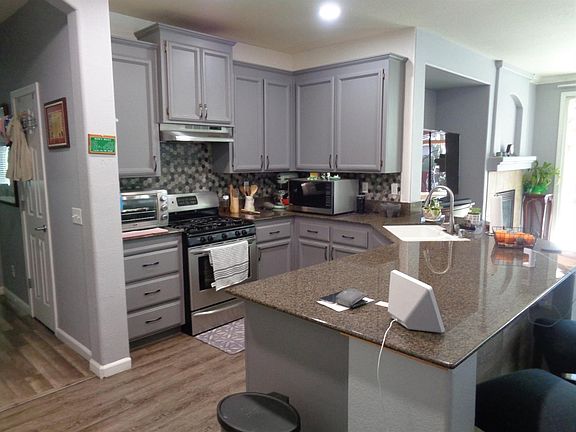 4th image of 4808 Brabant Way