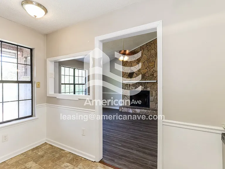8230_005_breakfast_nook_6.jpg