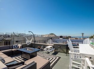 162 Monterey Blvd, Hermosa Beach, CA 90254