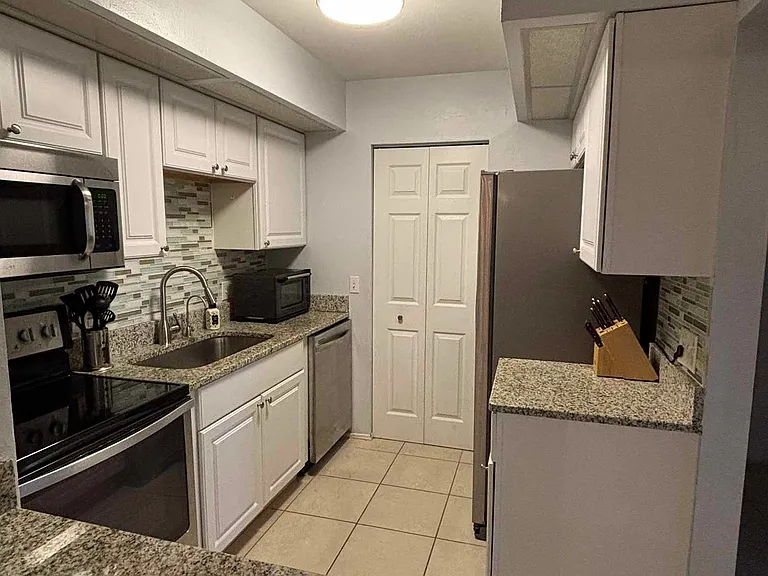 Modern kitchen