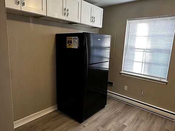 4th image of 1313 Jefferson Ave #4