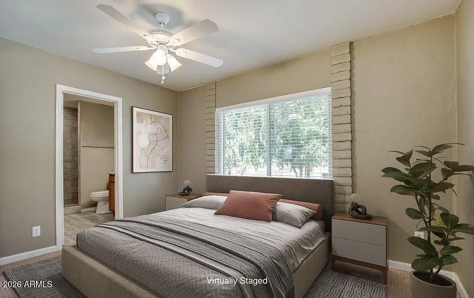 3 bed, 2.5 bath, 1328 sqft, $2,250 — Photo 2