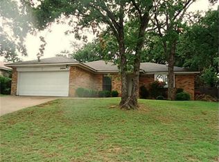 5804 Cedar Ridge Dr, Arlington, TX 76017