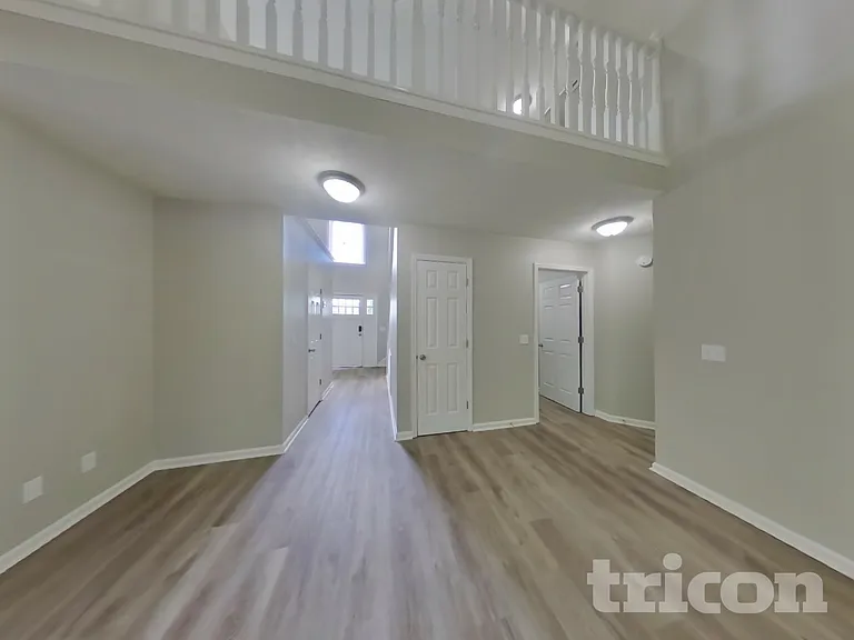 800 Chaney Woods Dr — Photo 2