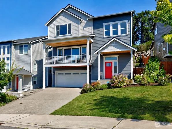 2114 NW Rustling Fir Lane, Silverdale, WA 98383