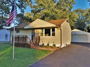 7209 Mildred Rd, Machesney Park, IL 61115