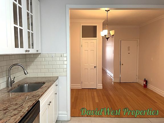 3rd image of 485 6th Ave APT 4R