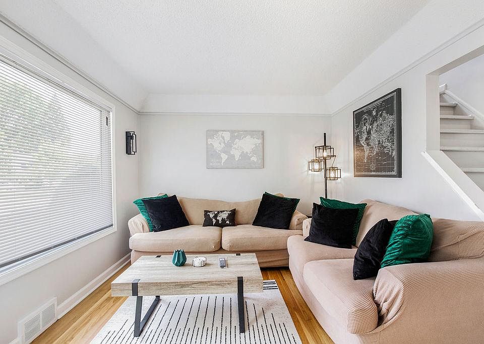 2024 Rowland Ave, photo 2