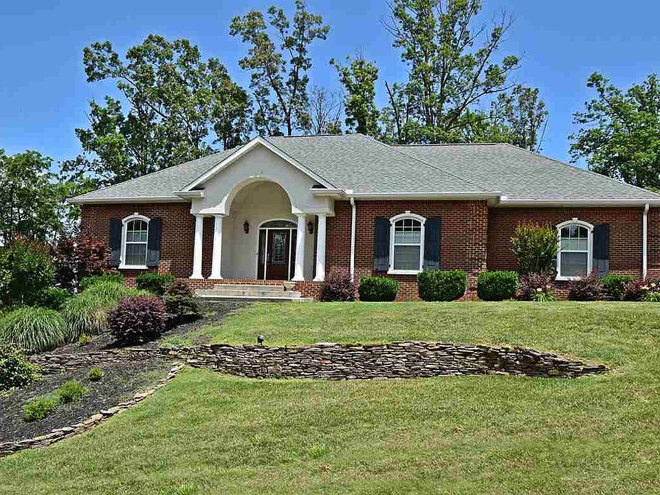 1st image of 8035 Cross Creek Dr