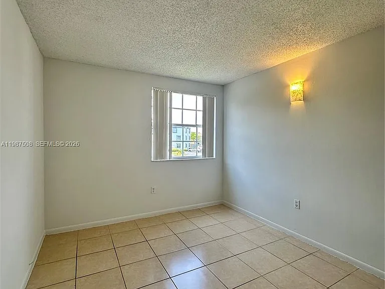 9701 Fontainebleau Blvd #C203 — Photo 10