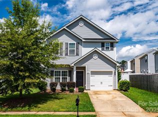 6949 Agava Ln, Charlotte, NC 28215