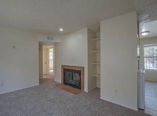 916 Alcazar St NE #A, Albuquerque, NM 87110