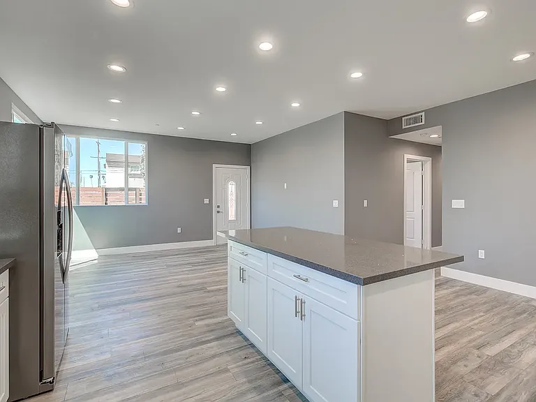 3626 S Cimarron St — Photo 20