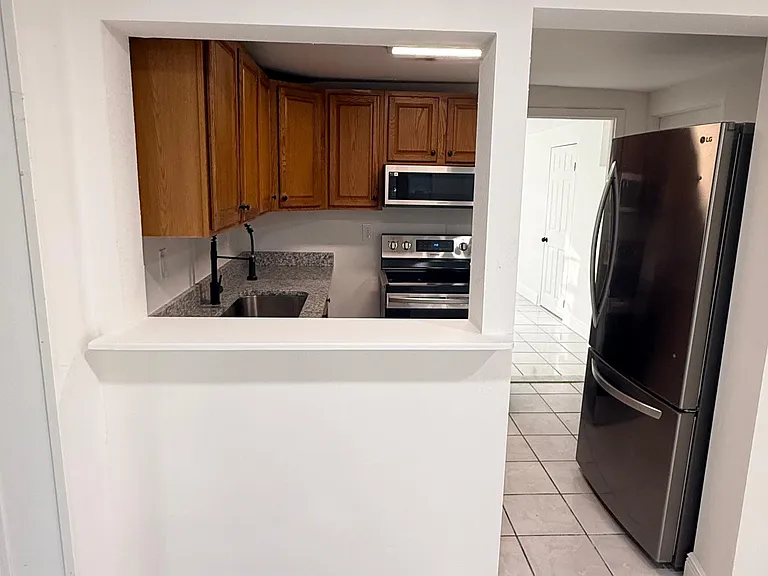 De sala para la cocina