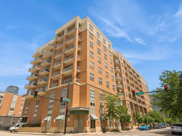 950 W Monroe St Unit 808, Chicago, IL 60607