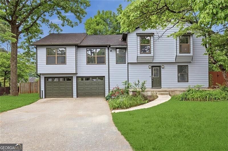 1st image of 5077 Ravenwood Dr