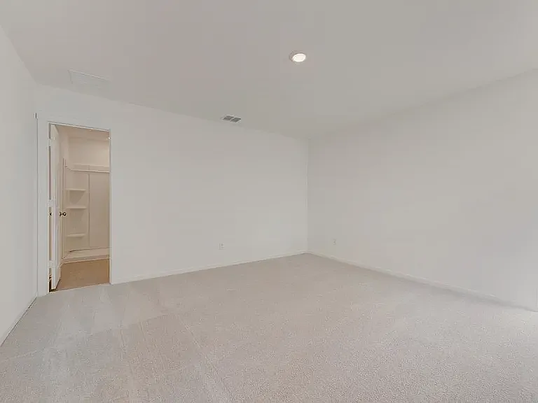 Pear Cir — Photo 12