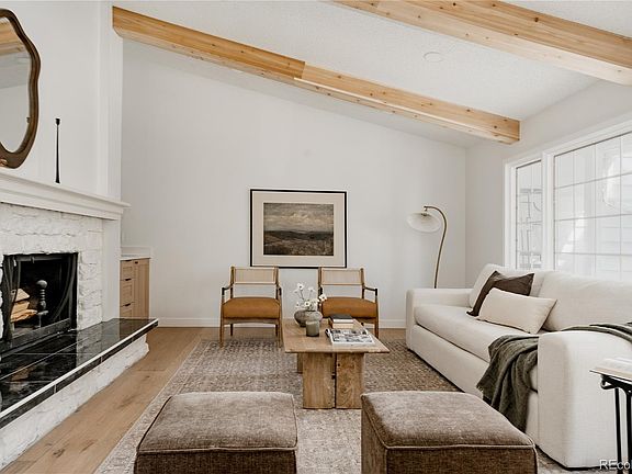 2nd image of 4675 S Yosemite Street #205