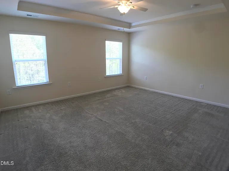 517 Hillman Bnd — Photo 16