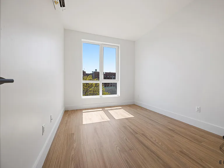 942 New York Ave #2C — Photo 7